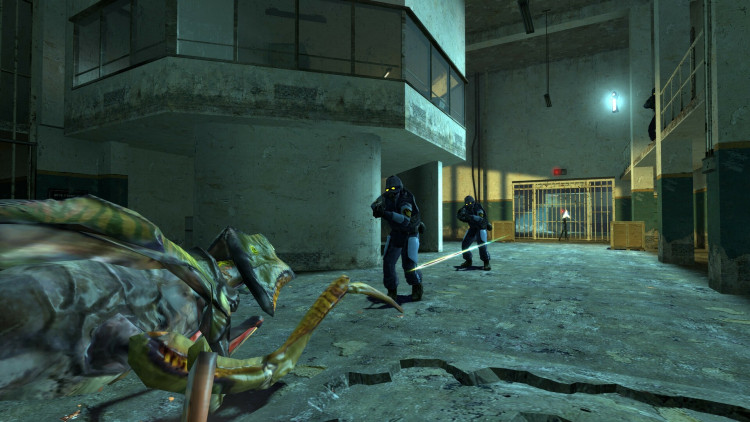 Half-Life 2, Steam Gift